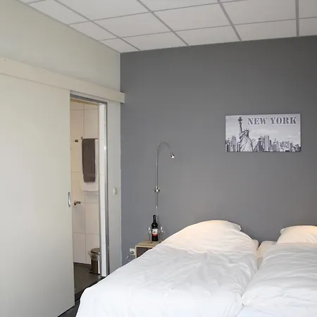 Berkel Palace 3*