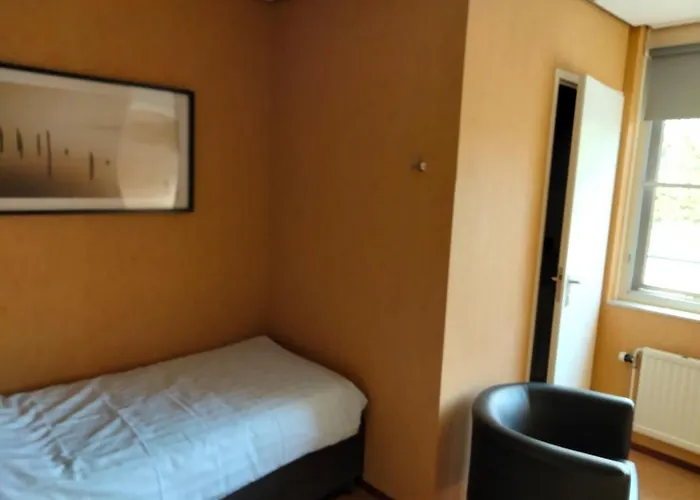 Hotell Berkel Palace 3*